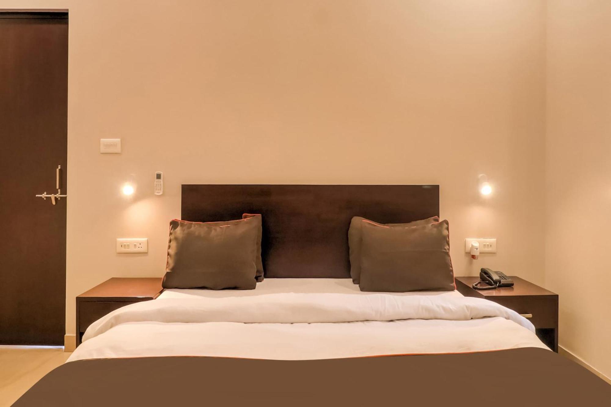 Townhouse Amaraa Farms Near Lulu Hypermarket Lucknow Extérieur photo