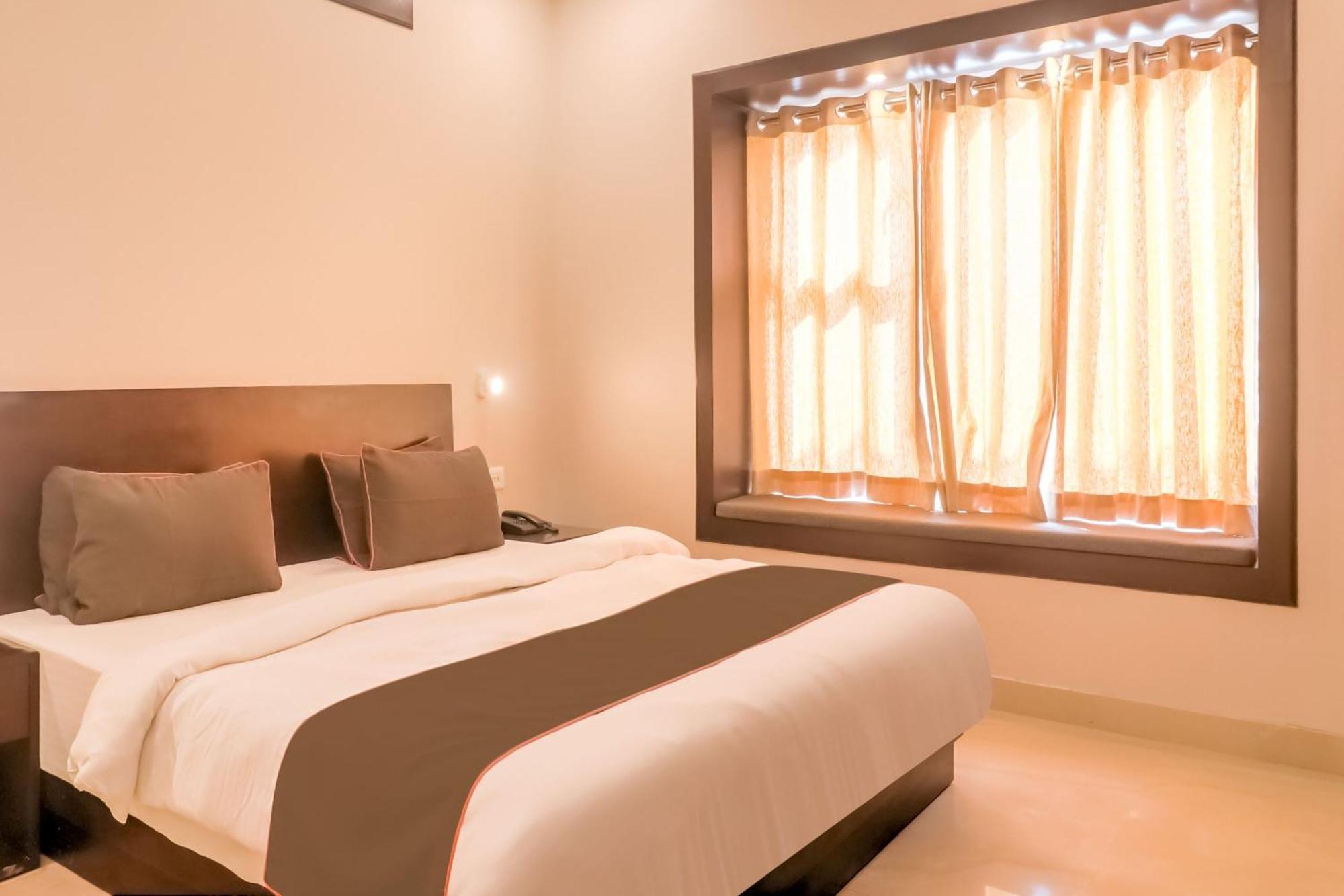 Townhouse Amaraa Farms Near Lulu Hypermarket Lucknow Extérieur photo
